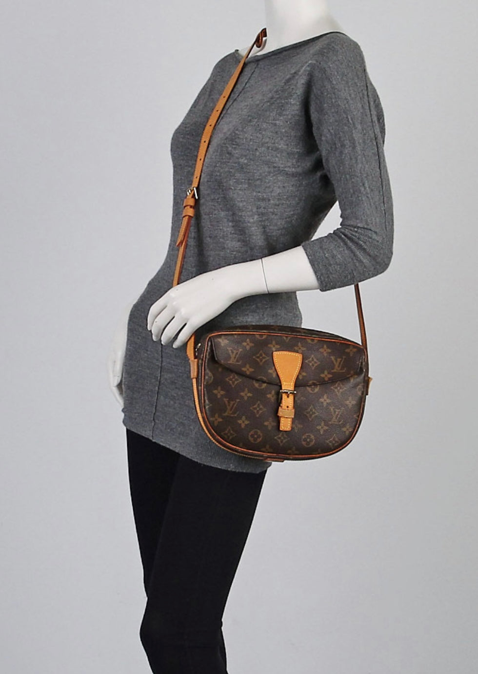 Authentic Louis Vuitton Jeune Fille MM Crossbody – Klassy Luxe Kollections
